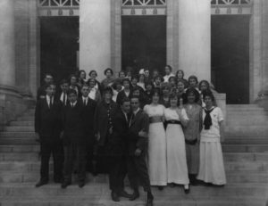 Union High graduates in 1916, including students from Eagle Rock. (ERVHS)